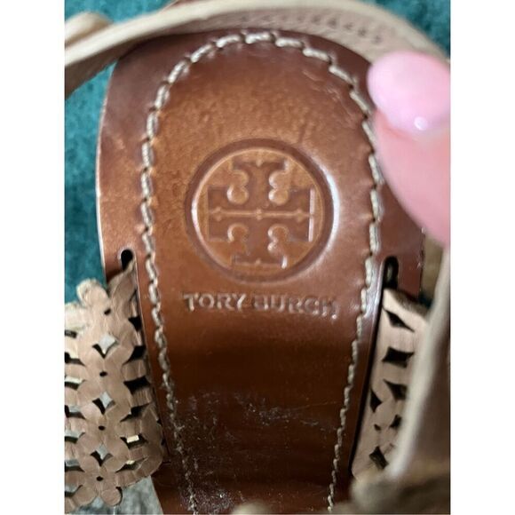 Tory Burch Floral Perforated 125mm Wedge Sandal Natural Blush size 9 - Picture 11 of 13